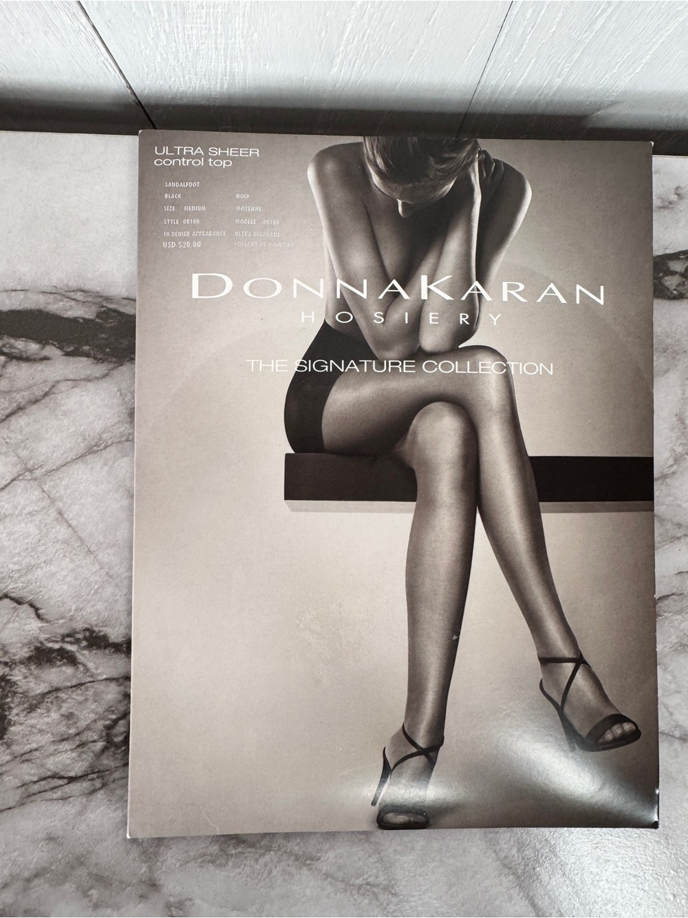 Donna Karan Hosiery Signature Collection Ultra Sheer Control Pantyhose Black M